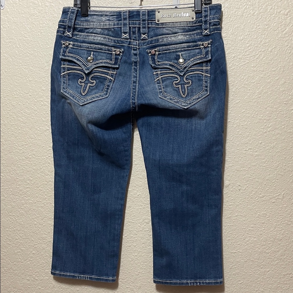 Rock Revival Women's Celine Capris. Good Condition. Size 31.